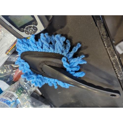 Vehicle Detailing Tool Multi-Functional Car Duster Brush for Interior Cleaning Ergonomic Design for Upholstery Dashboard and Door Panels Soft Bristles for Easy Dust Removal