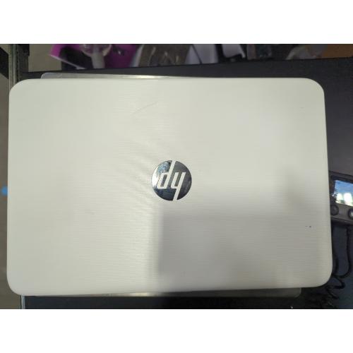 HP Stream - 14-ax022nr With Charger