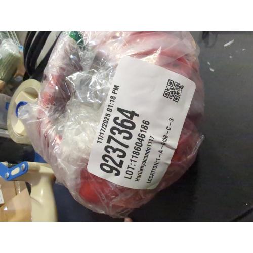 Strawberry Ceramic Flower Vase, Decorative Cute Ornament Vase for Aesthetic Decor Flower Arrangement, Unique for Colorful Modern Vintage Home Kitchen Office Decor Centerpiece, Red 7inch