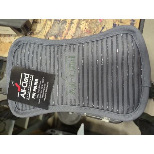 All-Clad Premium Pot Holder & Heating Pad, (2-Pack) Heat Resistant to 500 Degrees, 100% Cotton 10x6.25 for Kitchen and Barbeque, Pewter