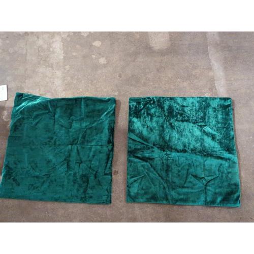 Pack of 2 Christmas Green Pillow Covers 18x18 Inch Decorative Throw Pillow Cover, Velvet Emerald Pillowcases for Couch Sofa Bed, Home Boho Decor, Modern Soft Cushion Covers