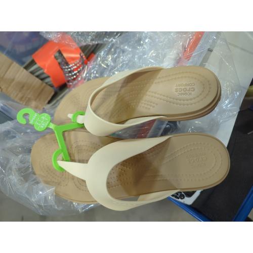 Crocs Tulum Flip Flop Sandals for Women - Thermoplastic Upper, Stylish Straps with Toe Post Design, and EVA Footbed (w8)