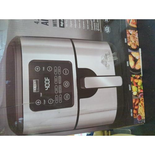 Black & Silver Bella PRO - 4.2-qt. Touchscreen Air Fryer - Stainless Steel