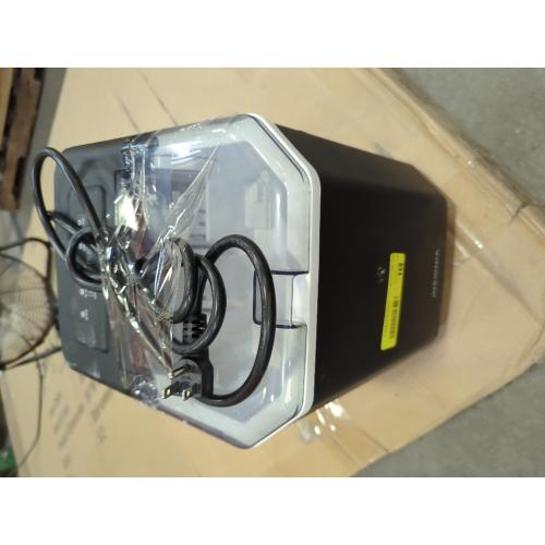 Insignia™ - 16 lb. Portable Icemaker