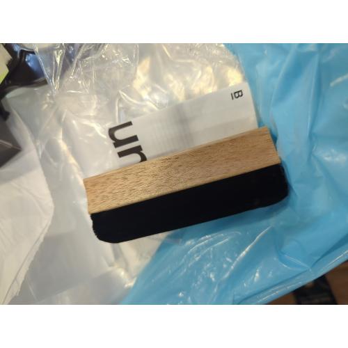 Record Cleaner Brush - Velvet Vinyl Brush - Record Player Accessories for Vinyl Cleaning