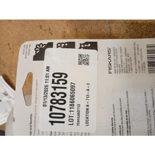 Fiskars Craft Punch 3 In 1 Lace Corner