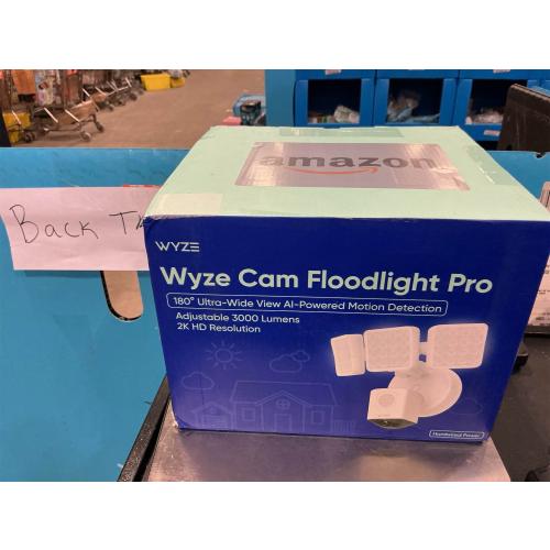 WYZE Floodlight Camera Pro, PCMag Editors' Choice 3000-Lumen LEDs, 2.5K HD Outdoor Security Camera, 180° Wide View, Motion Detection, Color Night Vision, Works with Alexa & Google, Free Expert Setup