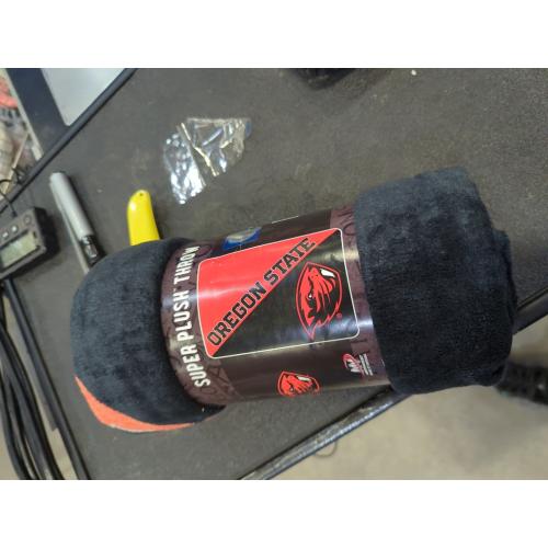 Super plush throw Oregon state