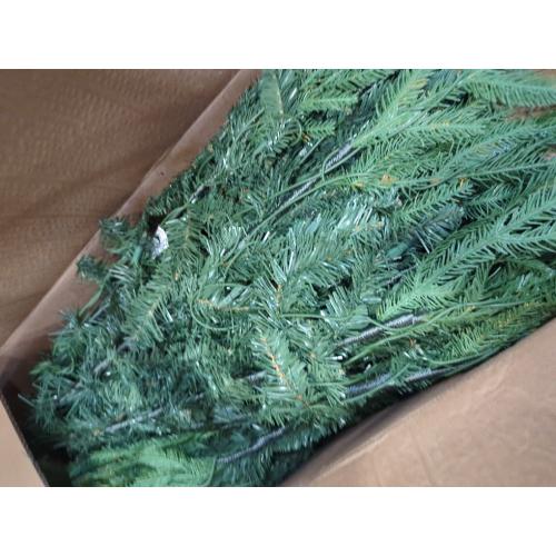 6.5ft Prelit Artificial Christmas Tree with 2368 PE PVC Tips, Premium Pre-Lit Holiday Xmas Tree with 300 UL Incandescent Lights, Metal Hinges & Foldable Base for Home Office Party, Green