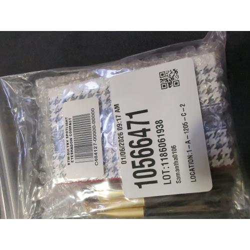 Ready to Wear New York Spotlight Eyeshadow Collection Sultry pallette