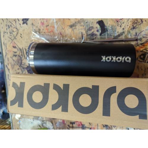 BJPKPK 20 oz Skinny Tumbler with Lid 1 Pack Slim Insulated Travel Coffee Cup Stainless Steel Thermal Mug,Black,White