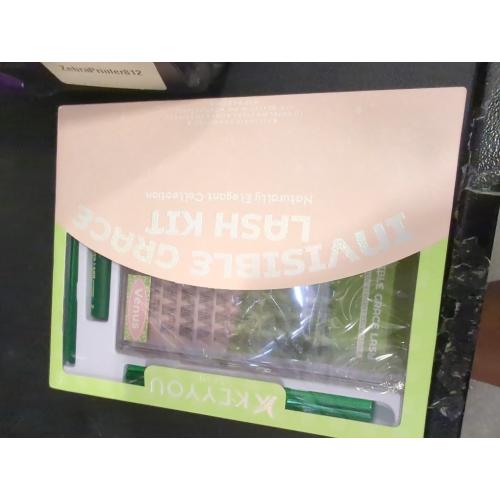 KEYYOU Natural Lash Clusters Kit Aurora Wispy Lash Extension Kit C Curl | Untra-Thin 0.03mm Clear Band,Poke-Free Comfort, Featherlight Fibers, Seamless Mascara Look,Eyelash extension Kit,8-16mm