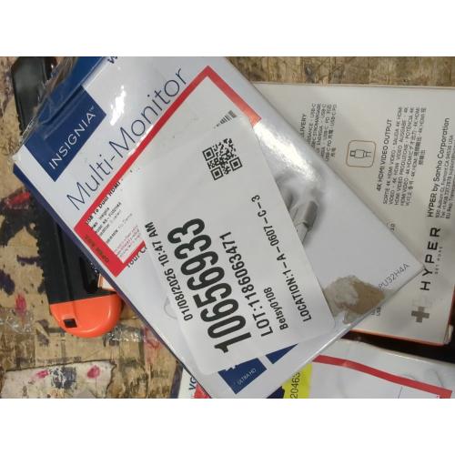 Insignia - USB to Dual HDMI Adapter - Model: NS-PU32H4A