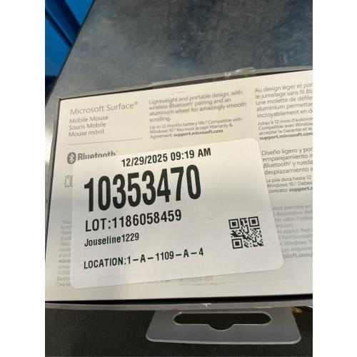 Microsoft Surface Mobile Mouse Sandstone - Bluetooth Connectivity - Seamless scrolling - Light & portable - BlueTrack enabled