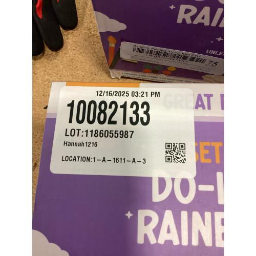 Rainbow Painting Set for Kids 9 Pcs - Bulk Stockings & Birthday Goodie Bag Stuffer - Kids Party Favors Toy Return Gifts - Pinata Stuffers - Classroom Treasure Box Carnival Prizes