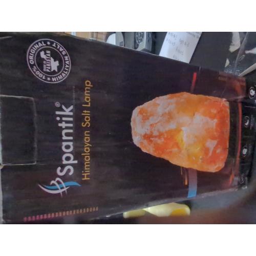 HIMALAYAN SALT LAMP,UBS8