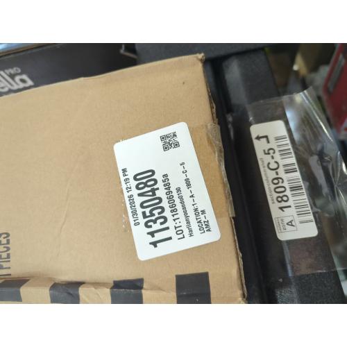 Fisher-Price Imaginext DC Super Friends Batman Toy, Robo Command Center Playset & Figures, Detachable 10-inch Robot for Kids Ages 3  Years