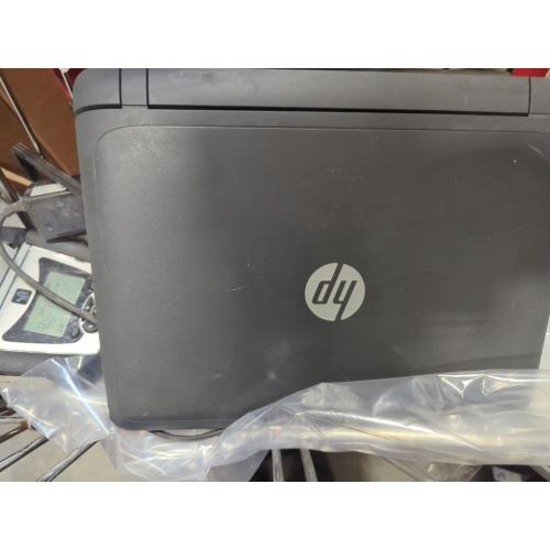 HP EliteBook  11 G1 with charger