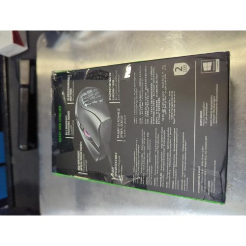 Black Razer Naga X - Ergonomic MMO Gaming Mouse with 16 Programmable Buttons (Optical Mouse Switches, 5G Optical Sensor, Chroma RGB, Speedflex Cable) Black