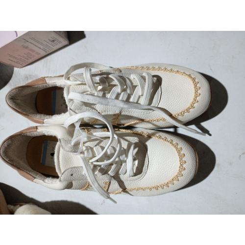 Dolce Vita Ayita (Size 10)