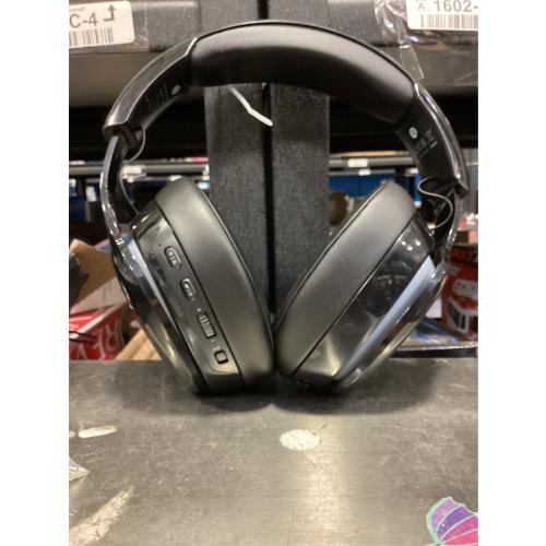 Active noise canceling bluetooth wireless over-ear headphones.