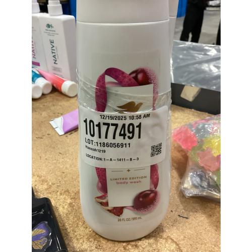 Dove Beauty Limited Edition Holiday Treat Body Wash - Frosted Plum Berry - 2 pack