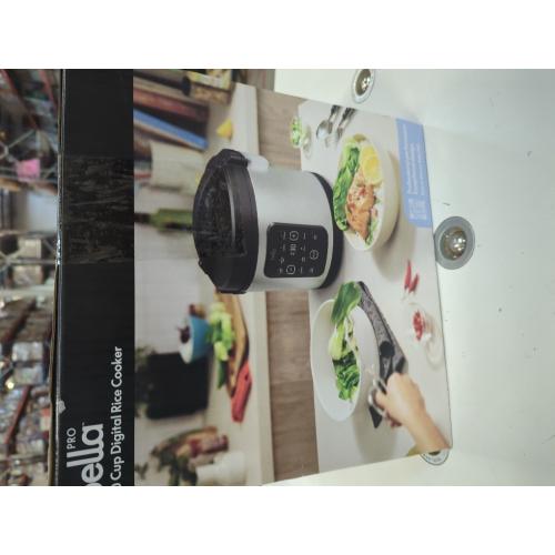 Digital 20-Cup Rice Cooker in Stainless Steel by bella PRO