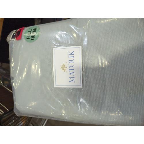 Matouk Full/Queen Coverlet 94 x 97 Pool Fabric Grey