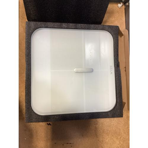 WYZE Smart Scale X, Digital Bathroom Scale, 400 lb, White