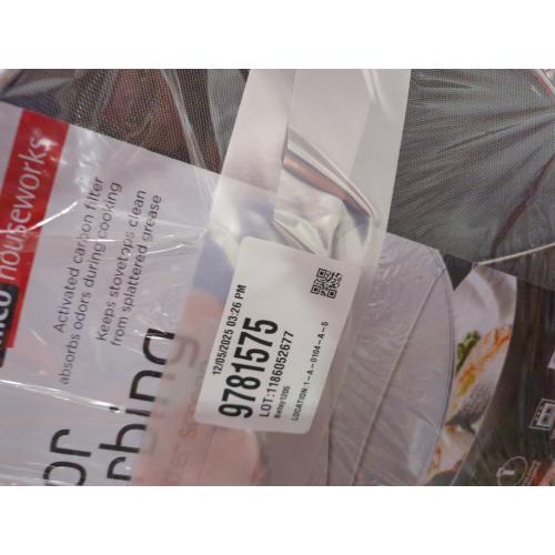 2 pack....Amco 13-inch Odor Splat Screen Fold Hand