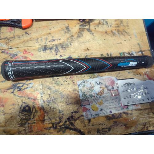 JumboMax JMX UltraLite Golf Grips Oversized - 20-25% Lighter, Enhanced Clubhead Awareness, Tri-Texture, Twist-Resistant StabilityCore