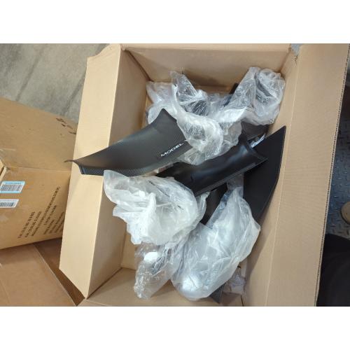 8PCS Door Sill Protector for Tesla Model Y Juniper Door Entry Guard Anti-Kick Full Protect Door Entry Cover for 2025-2026 New Model Y Juniper Interior Accessories(Carbon Fiber Pattern)