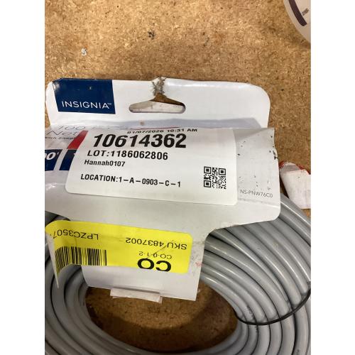 Insignia™ - 100' Cat-6 Ethernet Cable - Gray