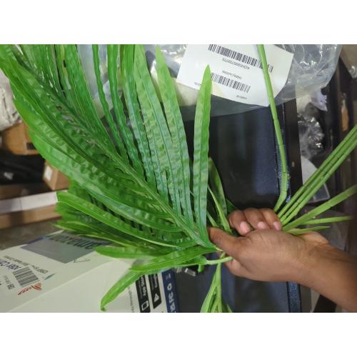 ‼️ONLY 6 PCS‼️ Large Artificial Palm Leaves Palm Fronds Tropical Leaves Areca Palm Branches Palm Leaves with Stem Palm Tree Leaves Faux Palm Leaves for Floral Arrangement Fake Leaves Palm Leaf Decor
