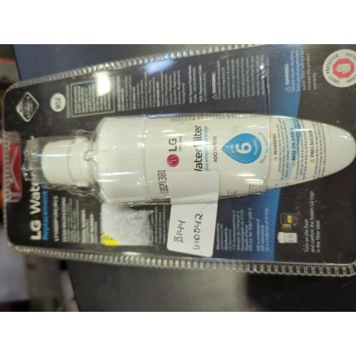 Water Filter for Select LG Refrigerators - White