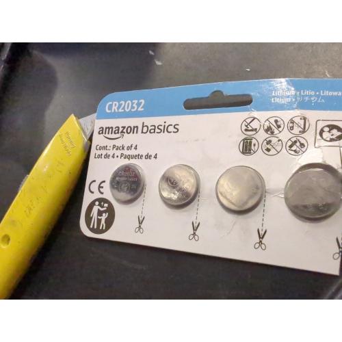 Amazon Basics CR2032 Lithium Batteries, 4-Pack, Child-Proof Package, Non-Coated - AirTag Compatible