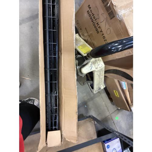 BestPet Folding Dog Crate with Divider and Tray  42 L