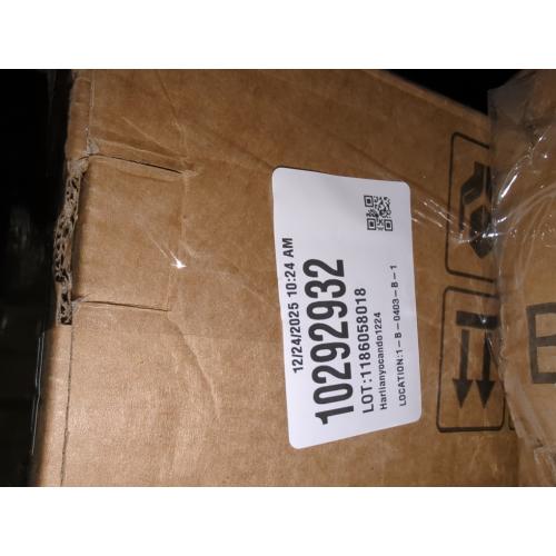 Kazai. Wall-Mounted Coat Rack 'Toke' - Modern Design Coat Rack with Hidden Wall Hooks - Solid Wood Veneer Panel Coat Hanger - Oak, White