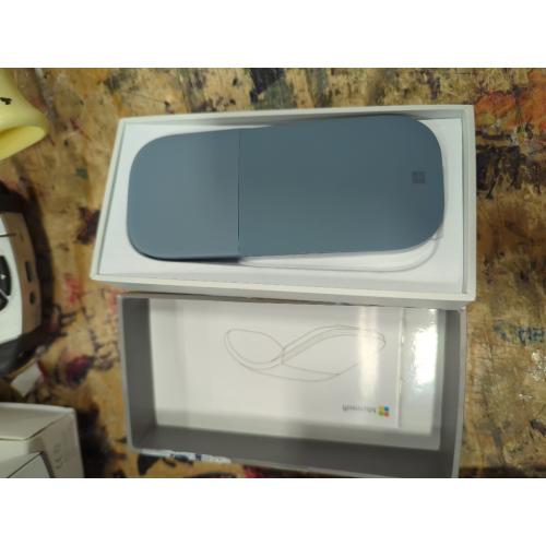 Microsoft Surface Arc Mouse – Ice Blue