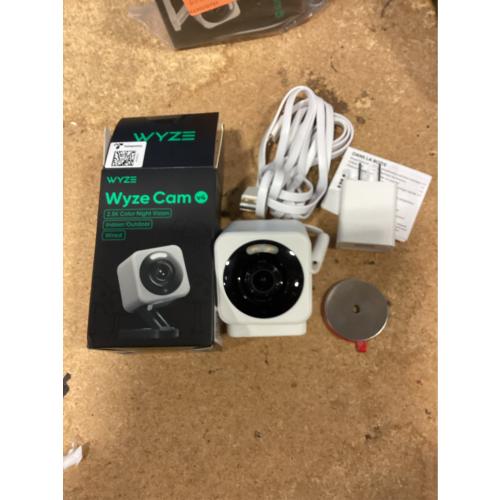 Wyze Cam V4 Plug-in Indoor and Outdoor Smart-Enabled Security Camera