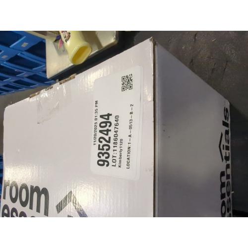 6pk Round Solar LED Outdoor Path Lights Matte Black - Room Essentials™