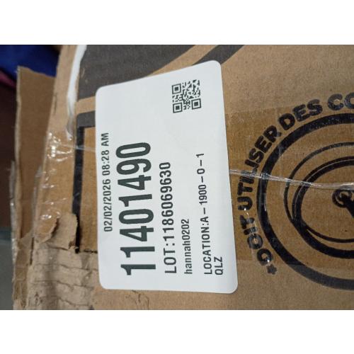 Carlson Extra-Wide Walk-Through Gate in White