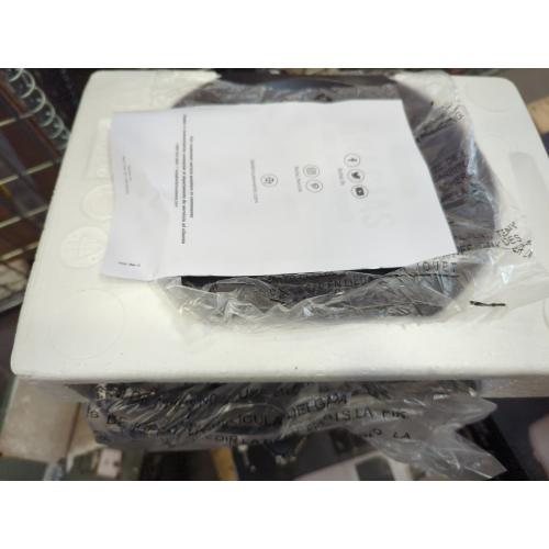 Bella - Nonstick Rotating Belgian Waffle Maker - Stainless Steel