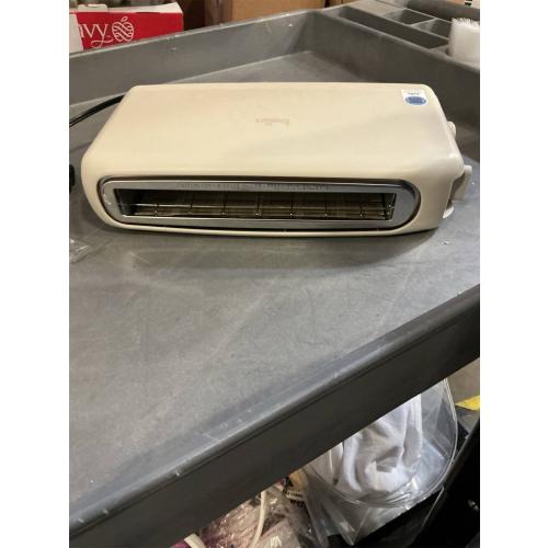 bella 2 Slice Slim Toaster, Fits-anywhere™ Kitchenware, 6 Setting Shade Control with Reheat & Cancel Buttons, Fits sourdough, 10” Long Slot, Anti Jam & Auto Shutoff, 900 Watt, Oatmilk