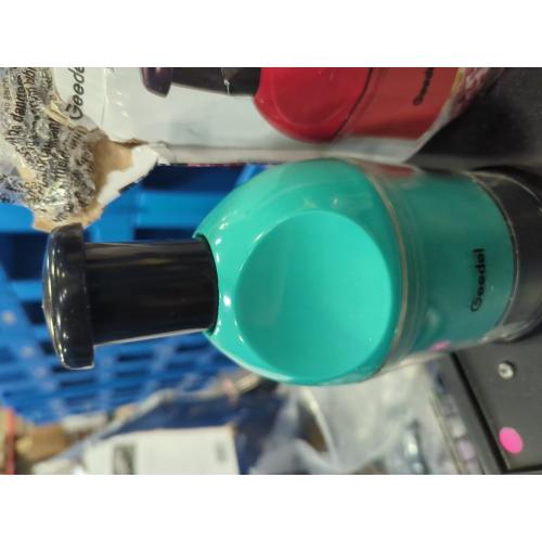 Geedel Food Chopper, Easy to Clean Manual Hand Vegetable Chopper Dicer, Dishwasher Safe Slap Onion Chopper for Veggies Onions Garlic Nuts Salads