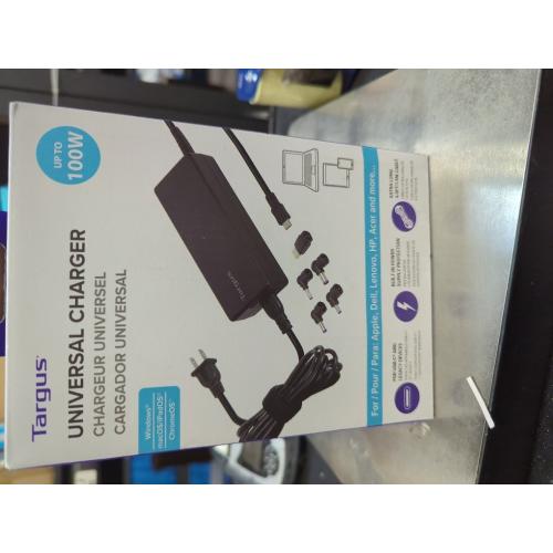 Targus 90W AC Semi-Slim Universal Laptop Charger with 6-Foot Cable, Includes 5 Power Tips Compatible with Major Brands: Acer, ASUS, HP, Compaq, Dell, Toshiba, Gateway, IBM, Lenovo, Fujitsu (APA90US)