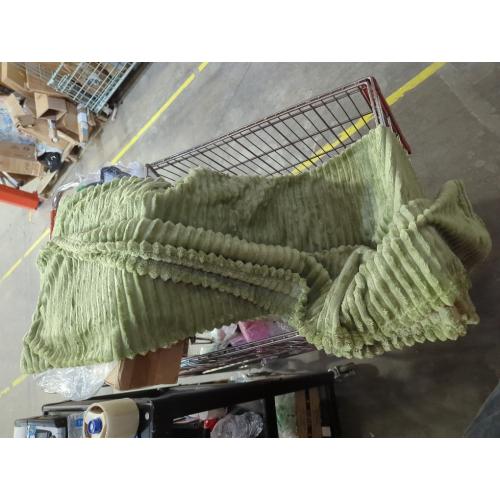 Geniospin Throw Blanket for Couch, Bed, Sofa – 280GSM Super Soft Lightweight Blanket with Stripe, 3D Ribbed Jacquard Blanket, Plush Fuzzy Cozy Throws, Warm and Breathable (Sage Green, 50x60 inches)