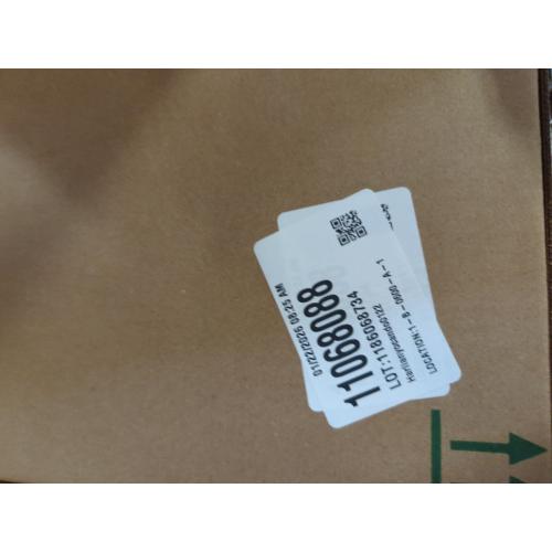 TCFUNDY Snow Machine 1500W Snow Making Machine Snowflake Maker for Christmas Wedding Kids Party Stage Effect with Wired Remote Control