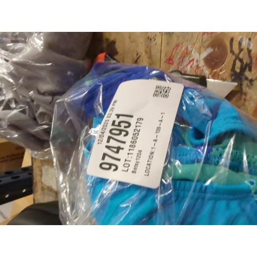 Size 10...Speedo Girl's Swimsuit One Piece Closed 1-A-109-A-1Racerback