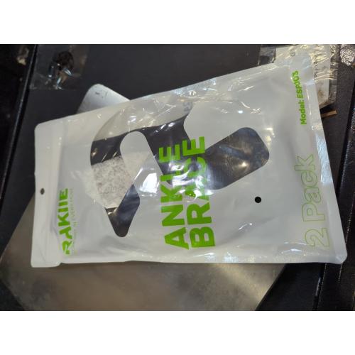 Quick Lace Up Ankle Brace with 2 Metal Support Stays, Breathable Ankle Stabilizer, Slim Fit Ankle Support Brace for Men Women, for Sprained Ankle, Sports, Injury Recovery, Size M